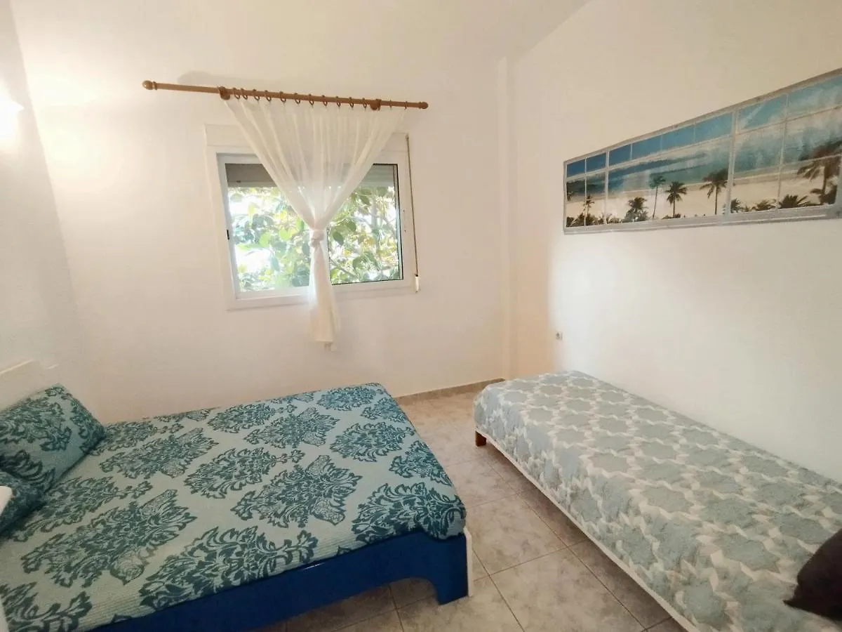 Vila La Maison Bleue Paralia Dionysiou